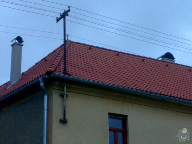 Rekonstrukce střechy - vazby, stavba komínů: 11052014225