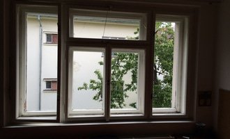 Repase dřevěných špaletových oken - stav před realizací