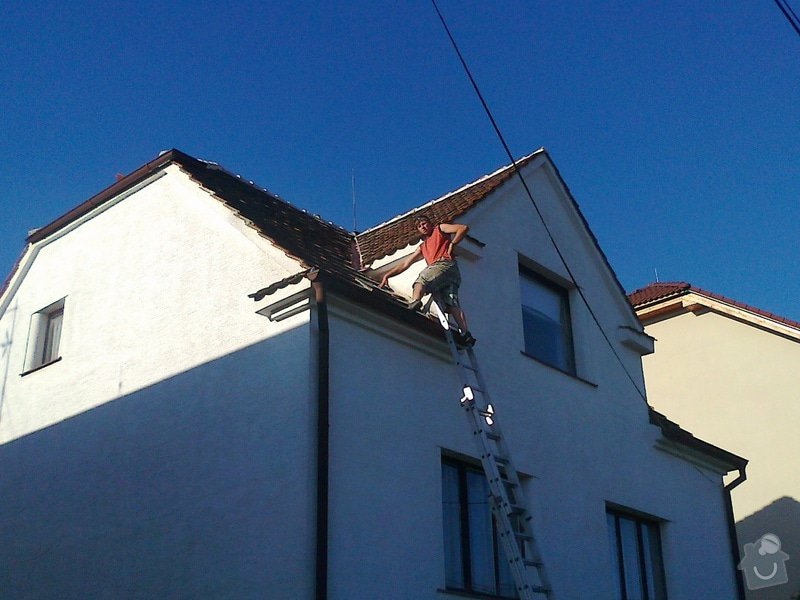 Pokrývačské práce - oprava střechy z pálených tašek: Fotografie0255
