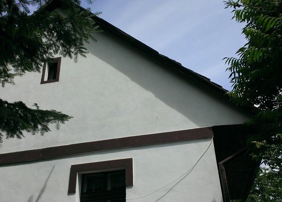 Oprava části střechy - stav před realizací