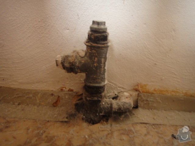 Rozšíření plynového vedení v domě (2 místnosti): DSC03780