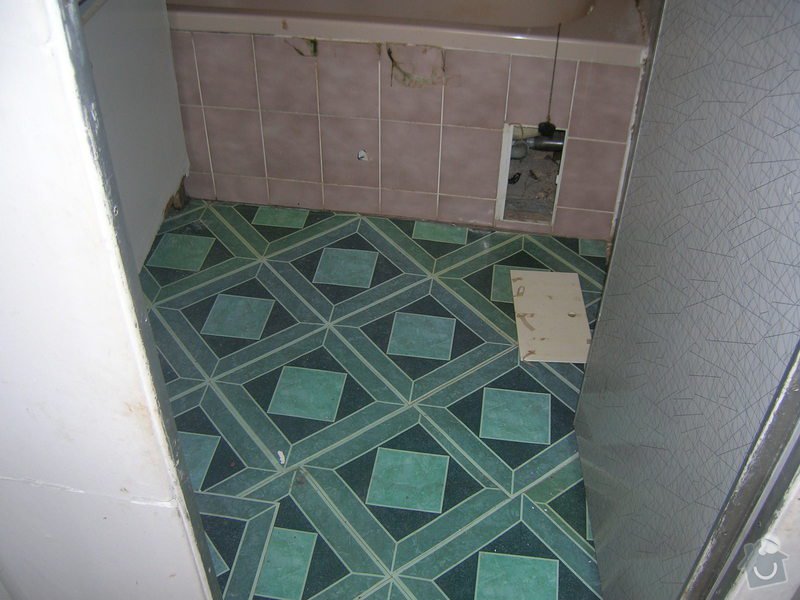 Rekonstrukce koupelny Hrádek u Rokycan: DSCN7011