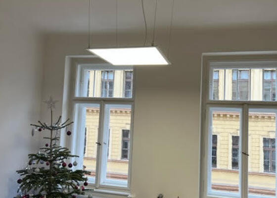 Návrh a realizace vhodného osvětlení kancelářských prostor