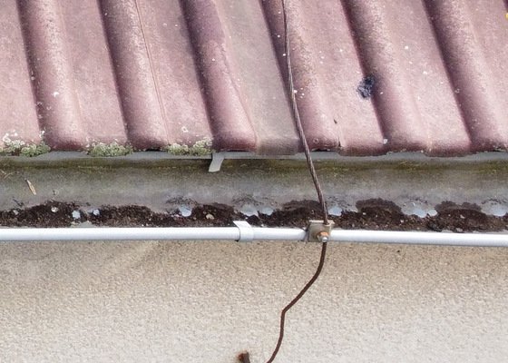 Potřebuji instalaci nového svodu a jímače bleskosvodu. Přikládám dokumentaci.