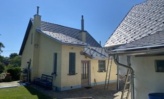 Rekonstrukce střechy rod. domu a stodoly
