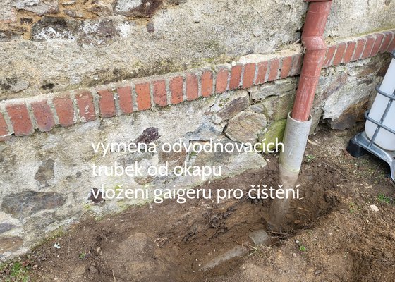 Drenážní a okapové odvodnění