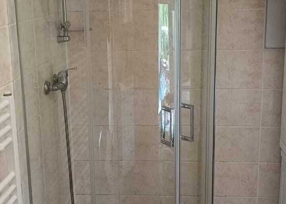 Oprava/výměna dveří sprchového koutu