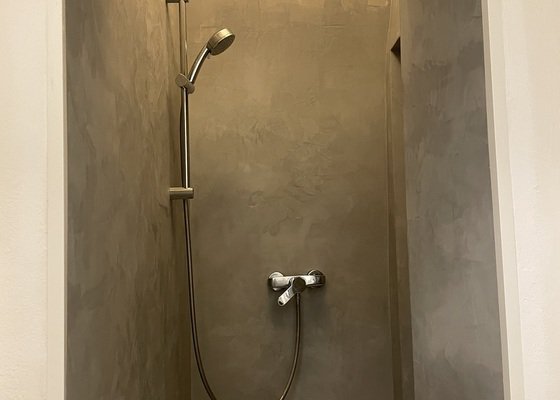 Predelani sprchoveho koutu a vlhke steny