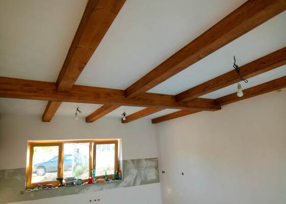 Výroba dřevěného stropu