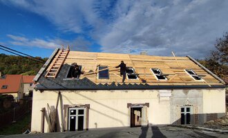 Rekonstrukce sedlové střechy