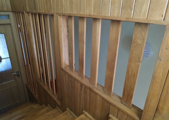 Zaslepení dřevěného schodiště