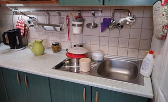 Výměnu dřezu v kuchyni a kuchyňské desky - stav před realizací