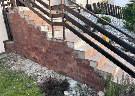 Oprava betonových schodů - stav před realizací