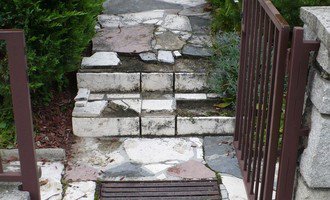 Rekonstrukce schodů - stav před realizací