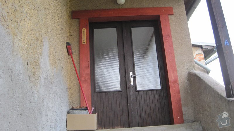 Mříž před vstupní dveře: IMG_0564