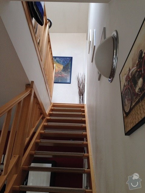 Malířské (chodba podél schodiště v mezonetovém bytě) + drobná oprava stropu: IMG_7313