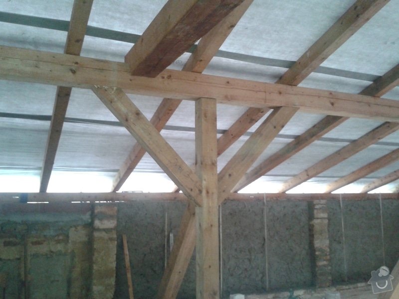 Rekonstrukce stanové střechy rodinného domu: 20140724_175907