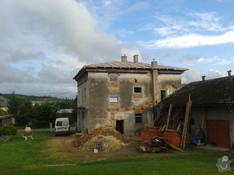 Rekonstrukce stanové střechy rodinného domu: 20140724_182121
