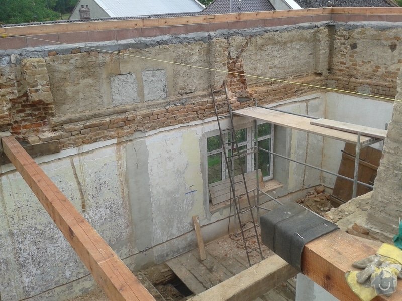 Rekonstrukce stanové střechy rodinného domu: 20140709_170304