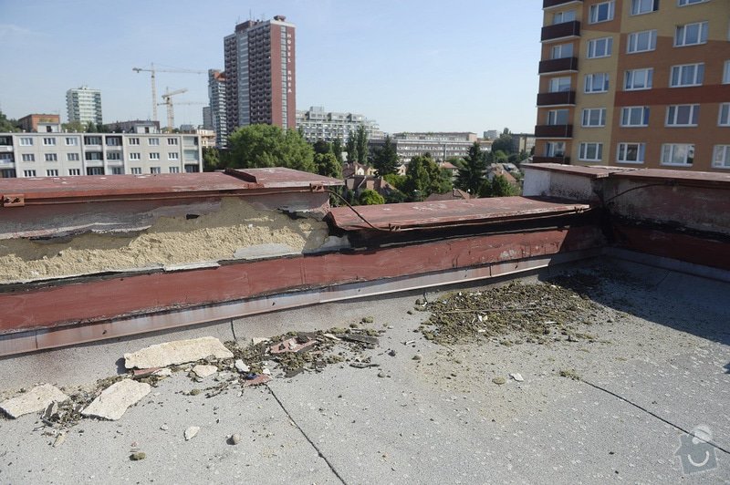 Drobné zednické opravy omítek atikových zdí a stěn šachet na ploché střeše: objekt2197-29