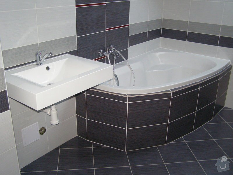 Rekonstrukce koupelny: P4020006