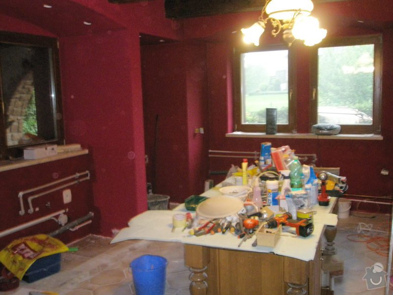 Rekonstrukce kuchyně, obyvacího pokoje a stavba prodejny: P5220301