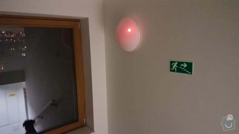 Změna osvětlení v bytovém domě na pohybová čidla: Svetlo23