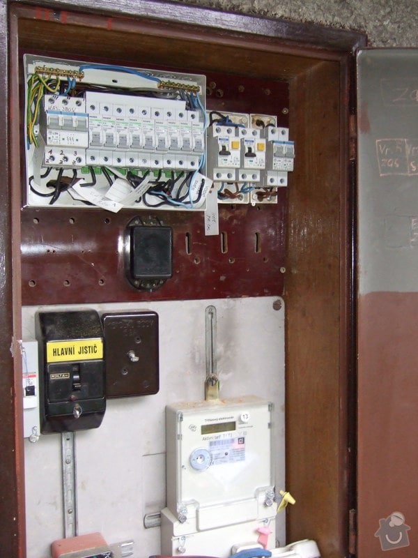 Revize elektroinstalace v rodinném domě: DSCF0024