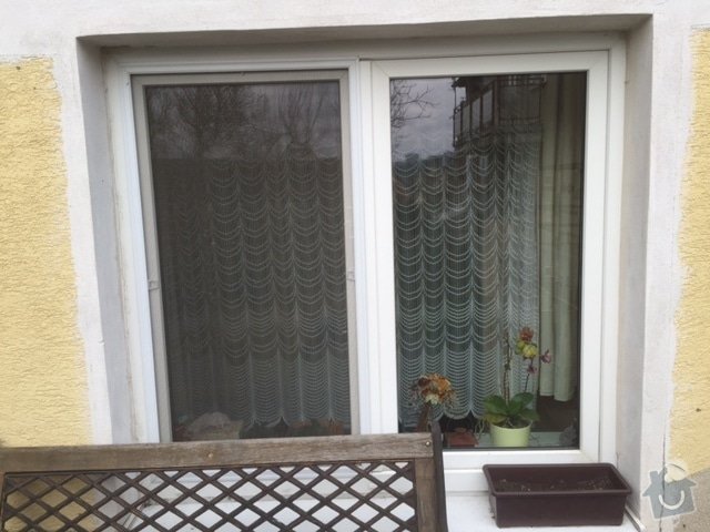 Předokenní rolety (3 okna, 1 dveře): IMG_4756