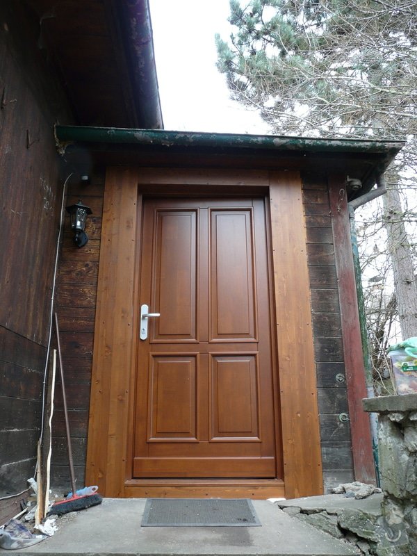 Dodávka a montáž vchodových dveří vč.zárubně-RD Všeradice: P1210612