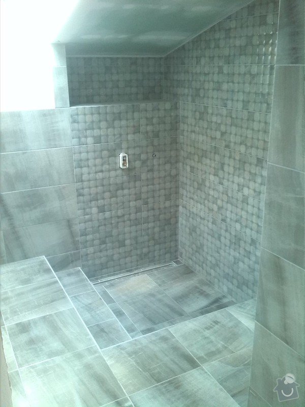 Obklady a dlažba v koupelně, cca 30 m2: IMG_20150306_101728