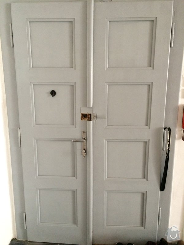 Zabezpečení vchodových dveří bytu: Photo_07.03.15_9_56_59