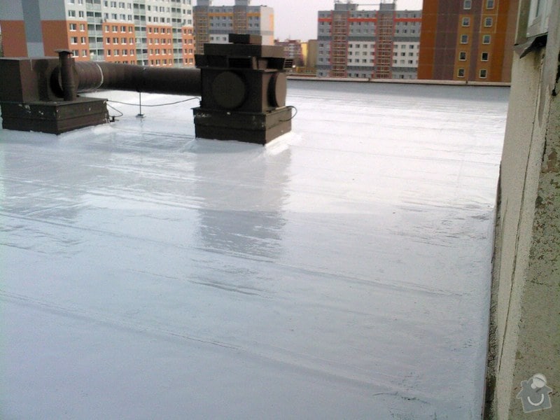 Hydroizolace plochých střech, balkonů, teras, opravy fasád, průmyslové syntetické podlahy: nc3a1tc5a1r250
