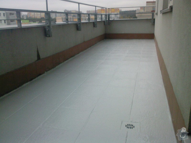 Hydroizolace plochých střech, balkonů, teras, opravy fasád, průmyslové syntetické podlahy: jjt