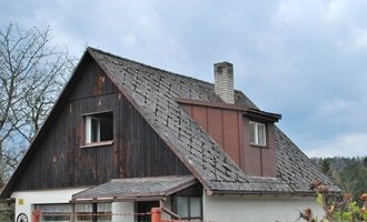Pokrývačské práce-rekonstrukce střechy 60m2 - stav před realizací