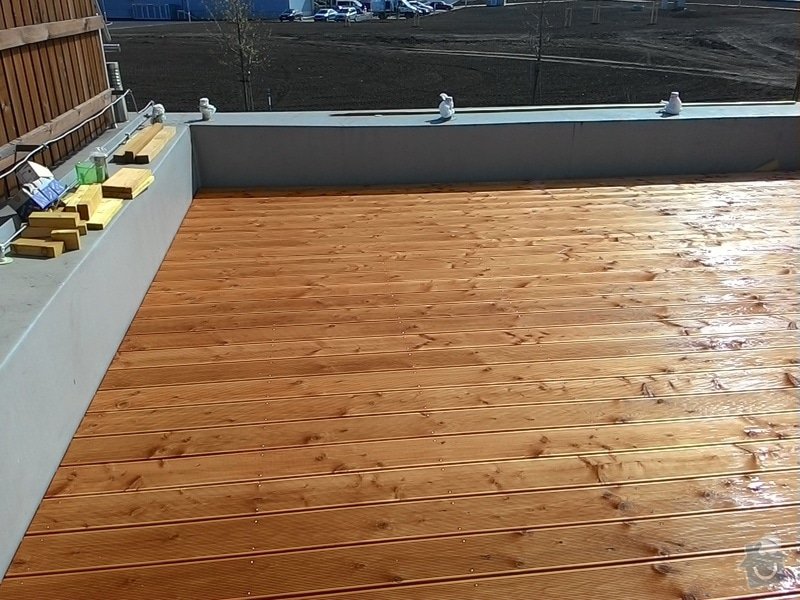 Stavba dřevěné terasy cca 30 m2: P_20150414_151552