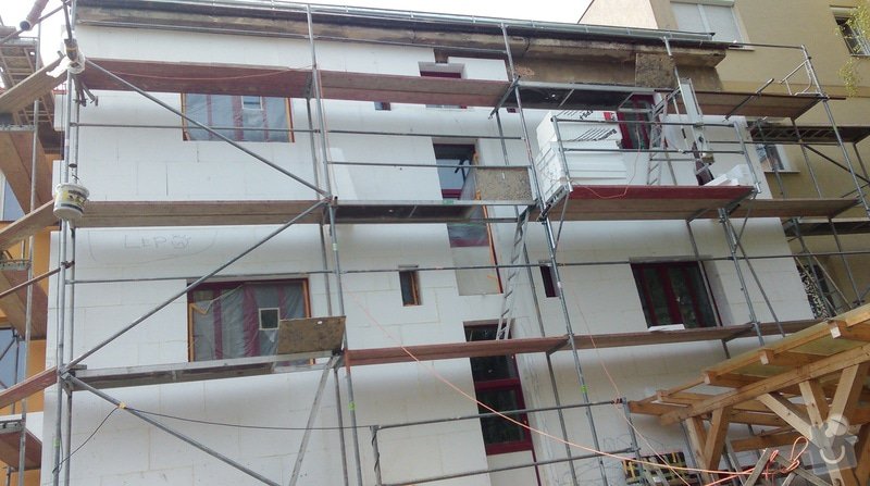 Kompletí rekonstrukce a zateplení fasády bytového domu: IMAG0336
