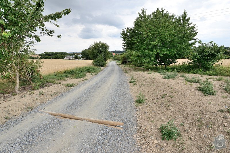 Vybudování nové komunikace v obci Točná za účelem zamezení vniku splavenin: DSC_6941