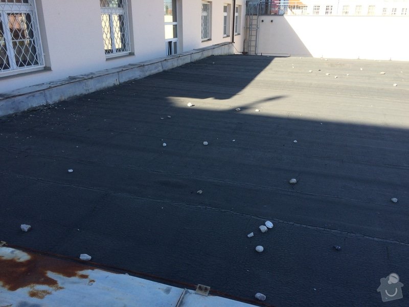 Oprava staré asfaltové střechy garáže - cca 100 m2 (7,8x13): IMG_0867
