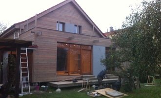 Přístavba - dřevostavba, dřevěná zateplená fasáda