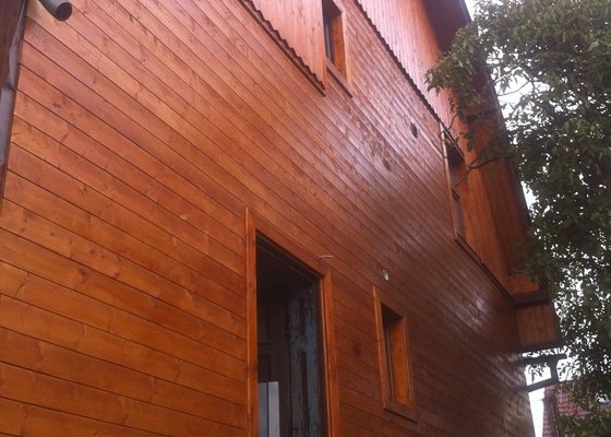Oprava a zateplení dřevěné fasády