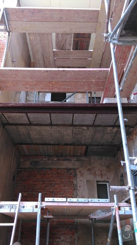 Zateplení fasády části bytového domu: IMAG0523
