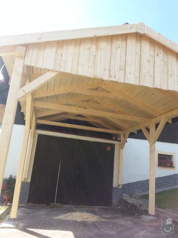Stavba dřevěného přístřešku se sedlovou střechou rozměru 500x300: 068