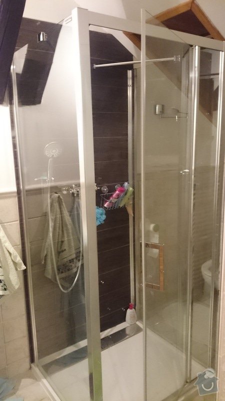 Rekonstrukce koupelny, výměna sprchového koutu: DSC_1347