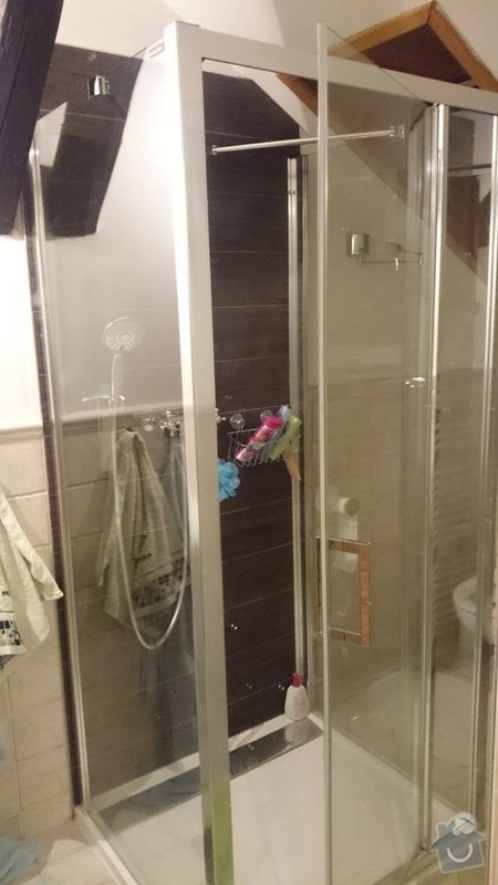 Rekonstrukce koupelny, výměna sprchového koutu: DSC_1348