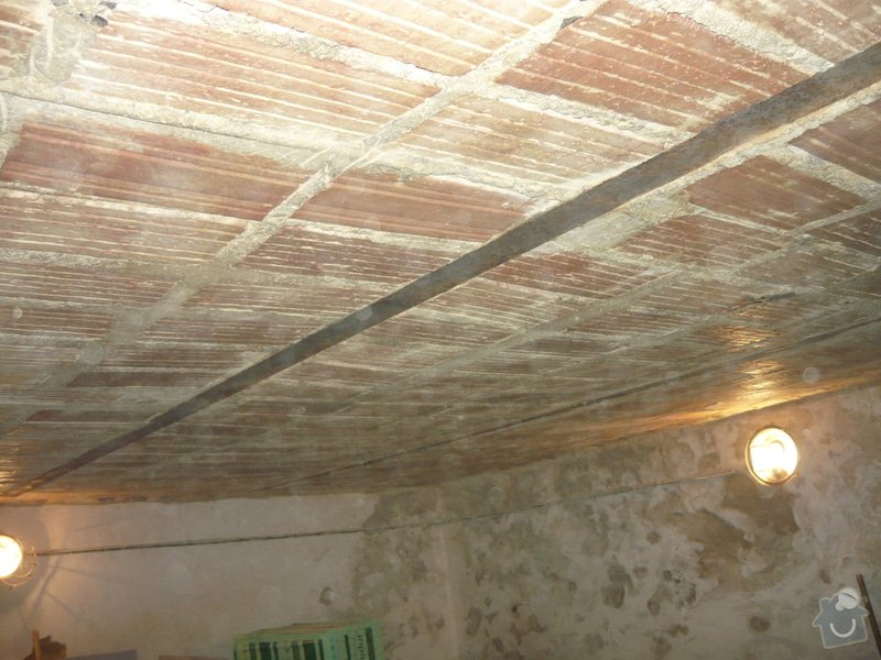 Zednické práce - zateplení stropu: P1040899