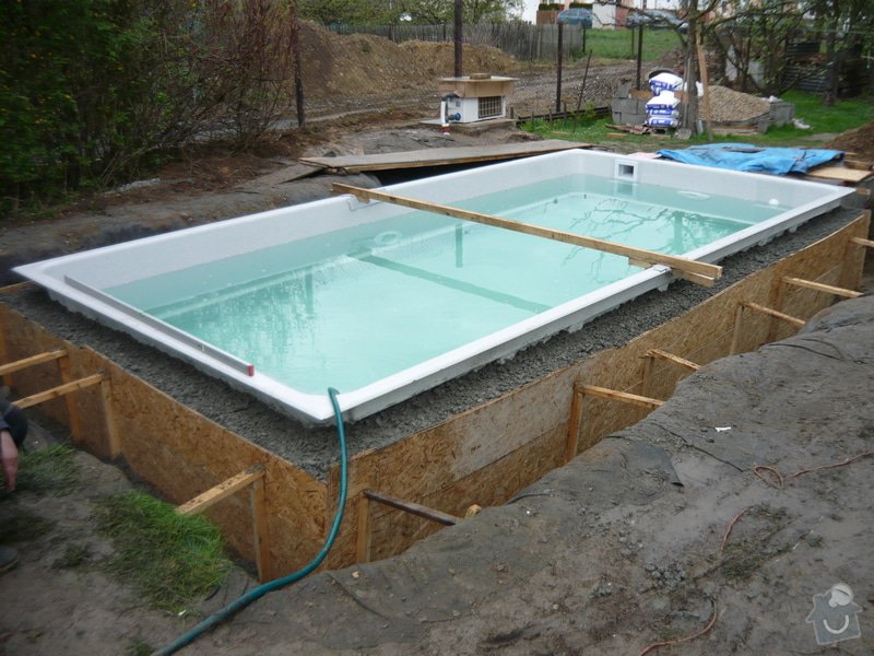 Betonáž bazenu: P1050077