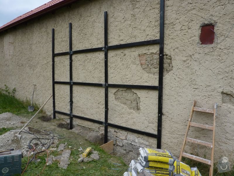Rekonstrukce praskle zdi z veprovice: Stena_Venku1