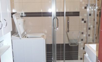 Kompletní rekonstrukce panelákové koupelny a WC