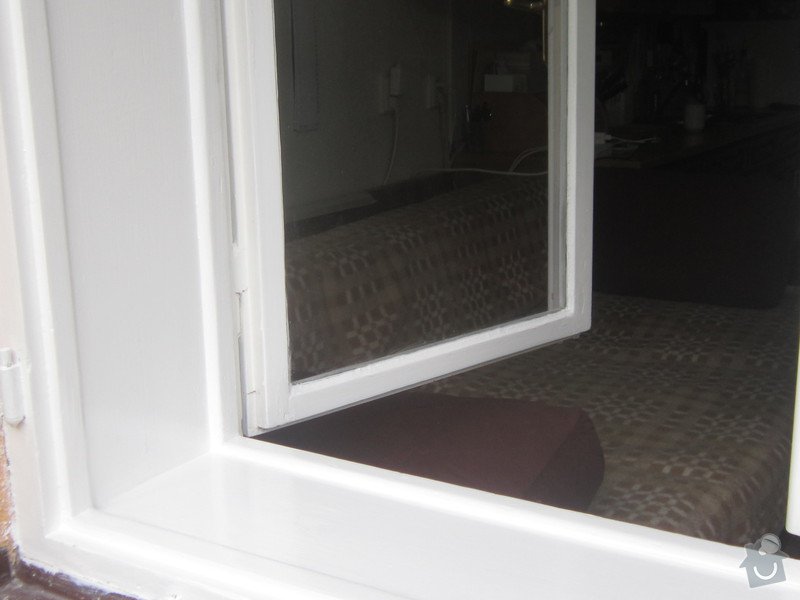 Revitalizaci špaletových oken (nátěry): IMG_0534
